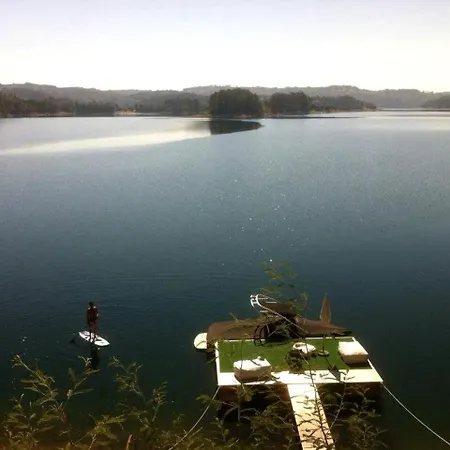 Off-grid Hut For A Romantic Getaway On Castello Do Bode In Tomar, Portugal Vakantiehuis Tomar